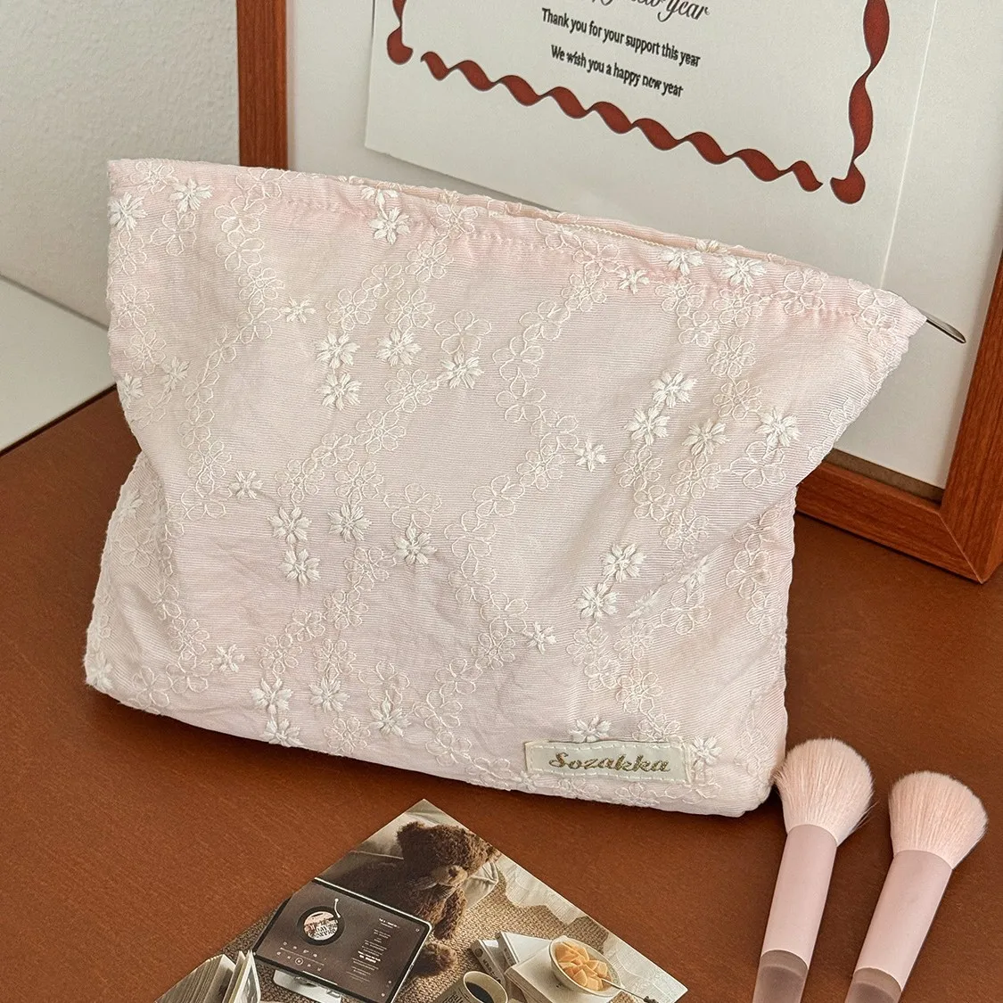bolsa-de-maquiagem-feminina-com-bordado-floral-bolsa-de-algodao-com-ziper-organizador-portatil-de-cosmeticos-estojo-de-armazenamento-de-produtos-de-higiene-pessoal-para-viagem-presente-para-mulheres