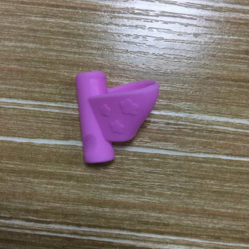 Pencils Handle Right Hand Helps Children Learn Holding Pen Writing Posture Correction Magic Fits Pencil Soft Color Random