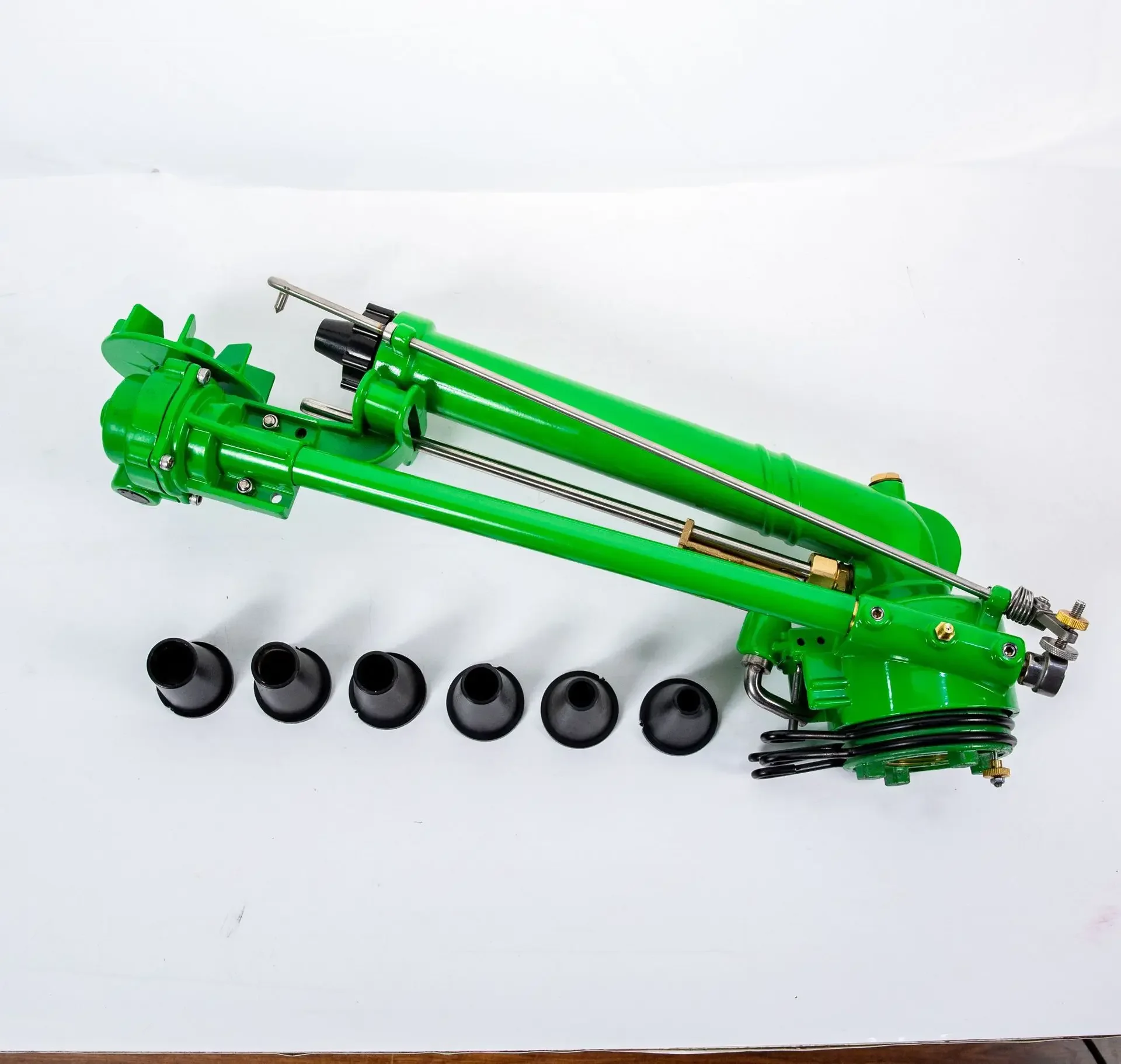 Turbine spray gun farmland sprinkler irrigation equipment nozzle coal yard dust removal