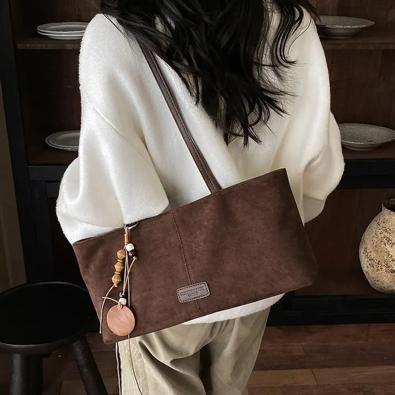 Maillard Retro Suede Large-capacity Tote Bag Women New Fashion Package Simple Commuter Versatile One Shoulder Pack Armpit Bags