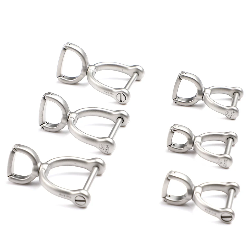 Car Keychain Ring Holder Horseshoe Buckle 360 Degree Rotatable 316L Stainless Steel High Grade EDC Key Chain Durable Accessories