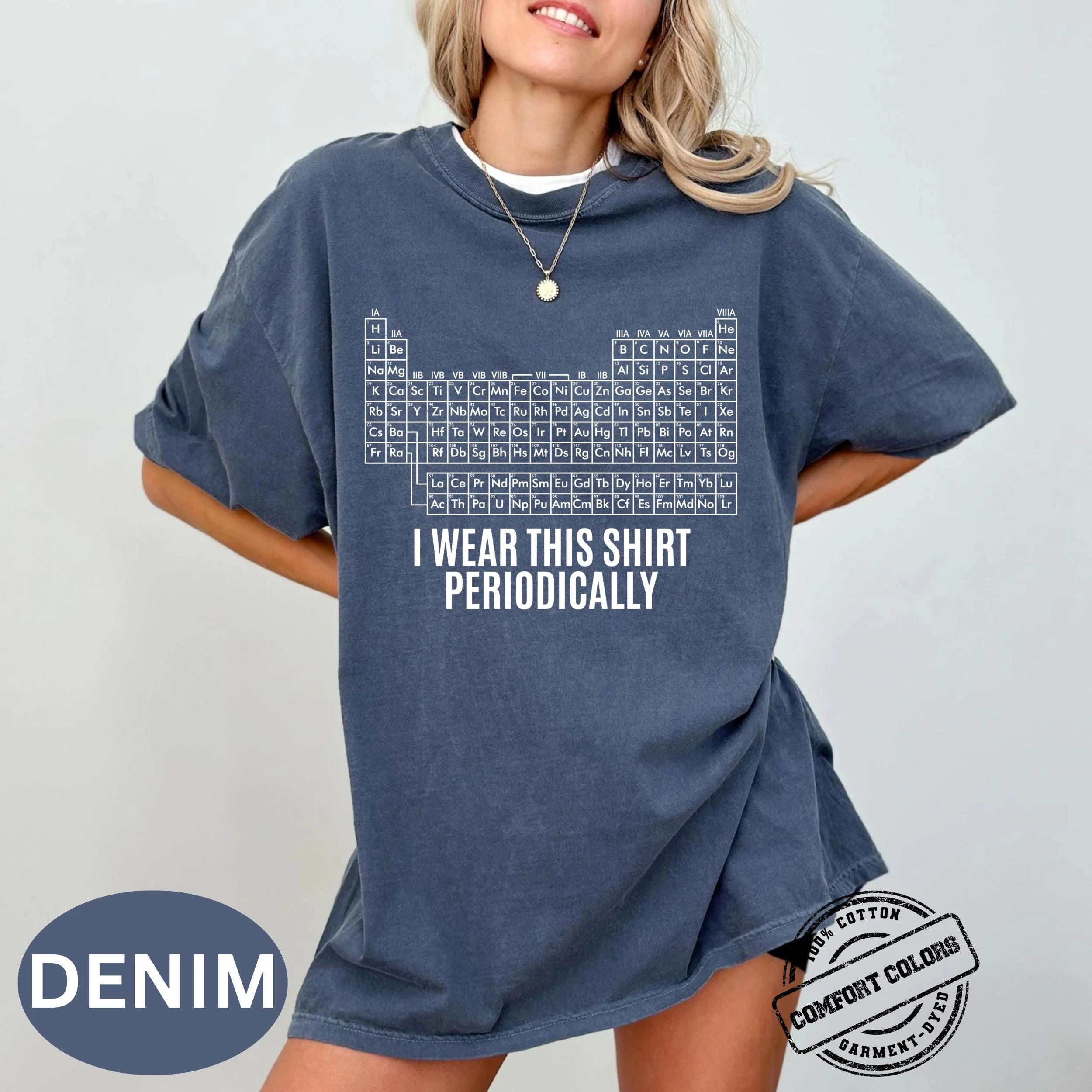 Das T-Shirt mit dem Periodensystem von Dr. Grace, das T-Shirt „Project Hail Mary“, „Ich trage dieses T-Shirt gelegentlich“, „Einfach unglaublich“, „Jazz Hands“. – Detail 3