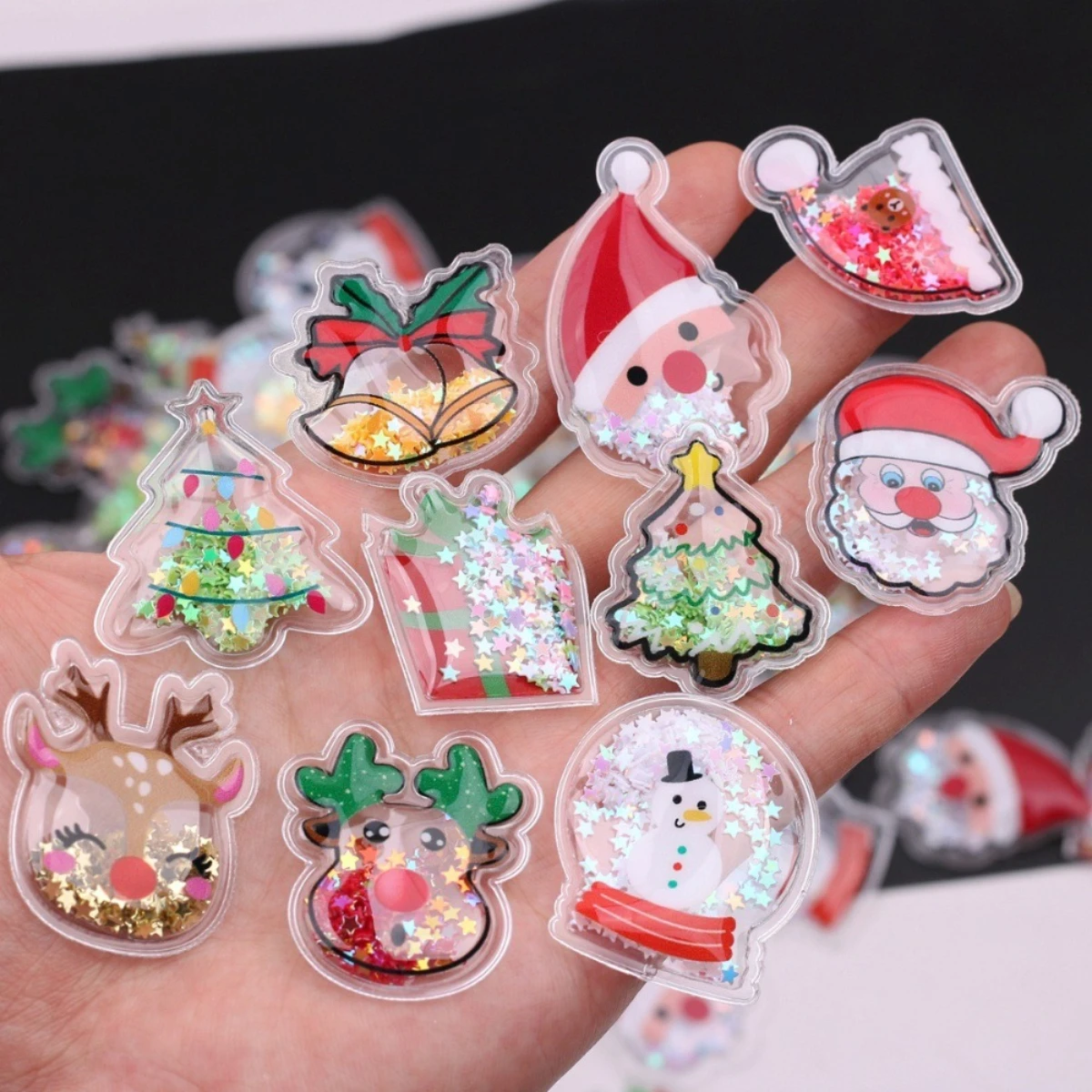 10/20pcs Christmas PVC Liquid Shaker Santa Tree Reindeer Snowman DIY Hair Accessories Supplies