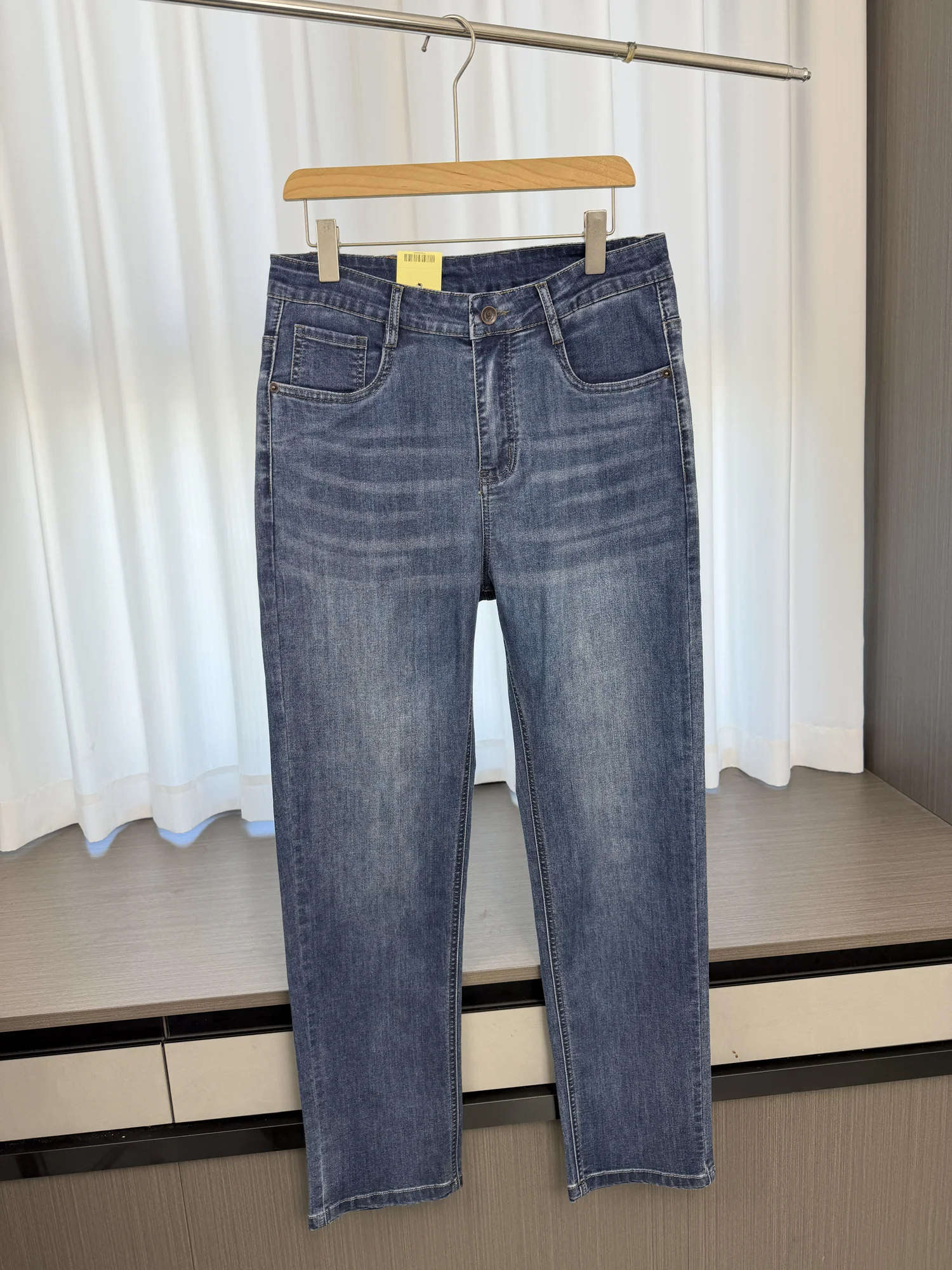 

Мужские повседневные джинсы прямого кроя: комфортные, дышащие, мягкие, универсальные, для весеннего городского стиля, со средней посадкой, на молнии