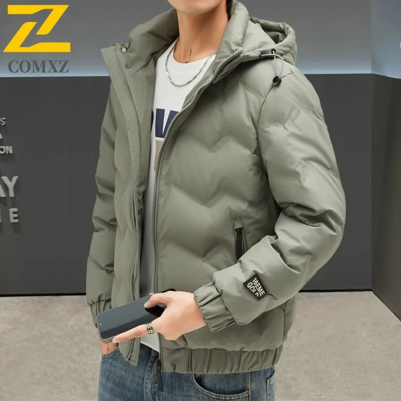 

COMXZ Мужской пуховик премиум-класса с капюшоном для поездок на работу, офисная ветрозащитная теплая парка, однотонная деловая повседневная легкая зимняя куртка