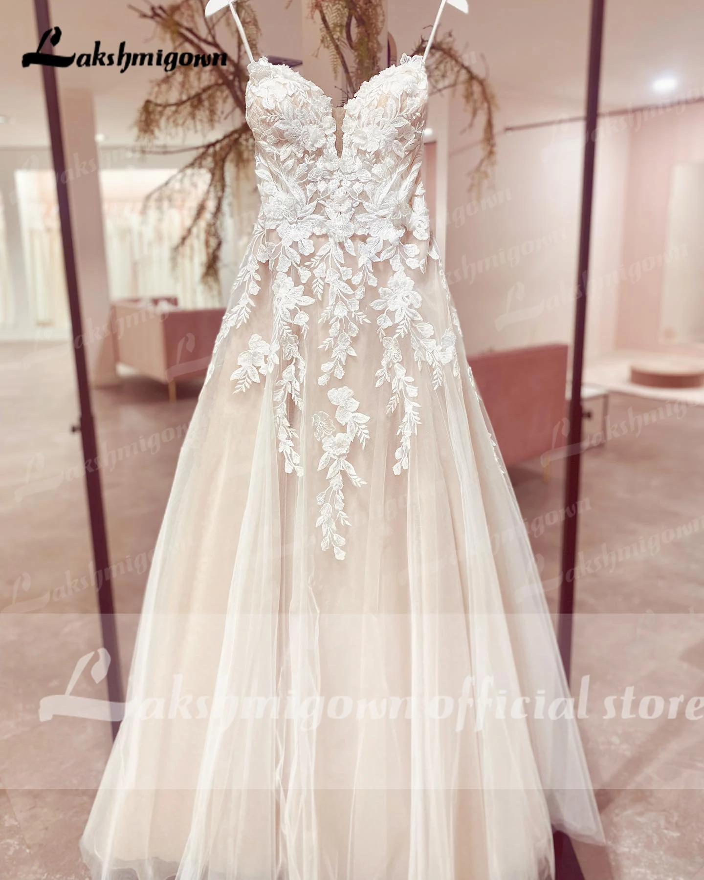 Spaghettiträger Damen Boho Hochzeitskleid Spitzenoberteil Schickes Brautkleid A-Linie Tüll Hochzeitskleider Rückenfreies Kleid Nach Maß – Detail 5