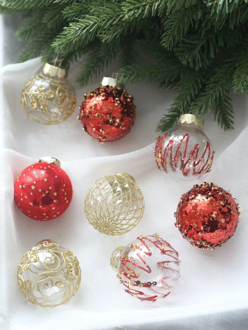 

Christmas Ball Red Gold Pendant