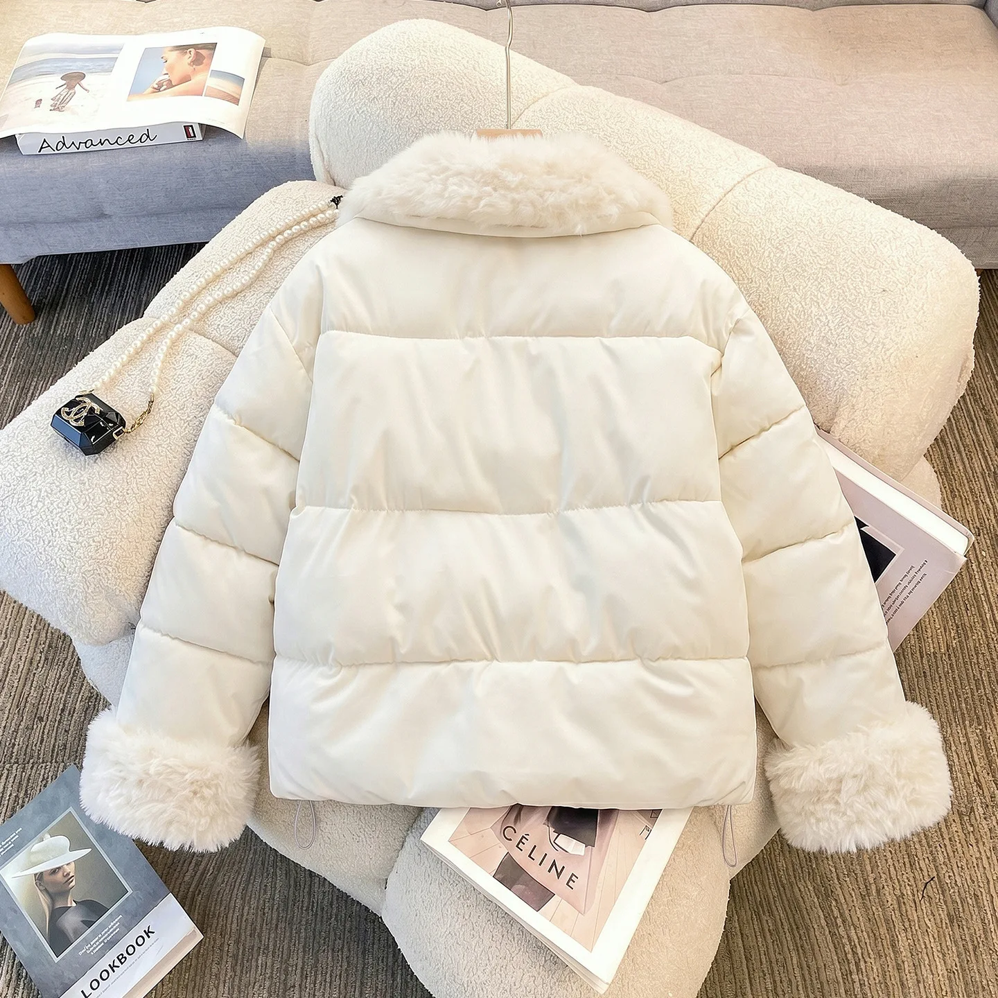 Vintage Elegant Chic Cuff Cropped Puffer Parka Women Faux Fur Collar Loose Fit Thick Warm Winter Coat Casual Daily Outfit 2026