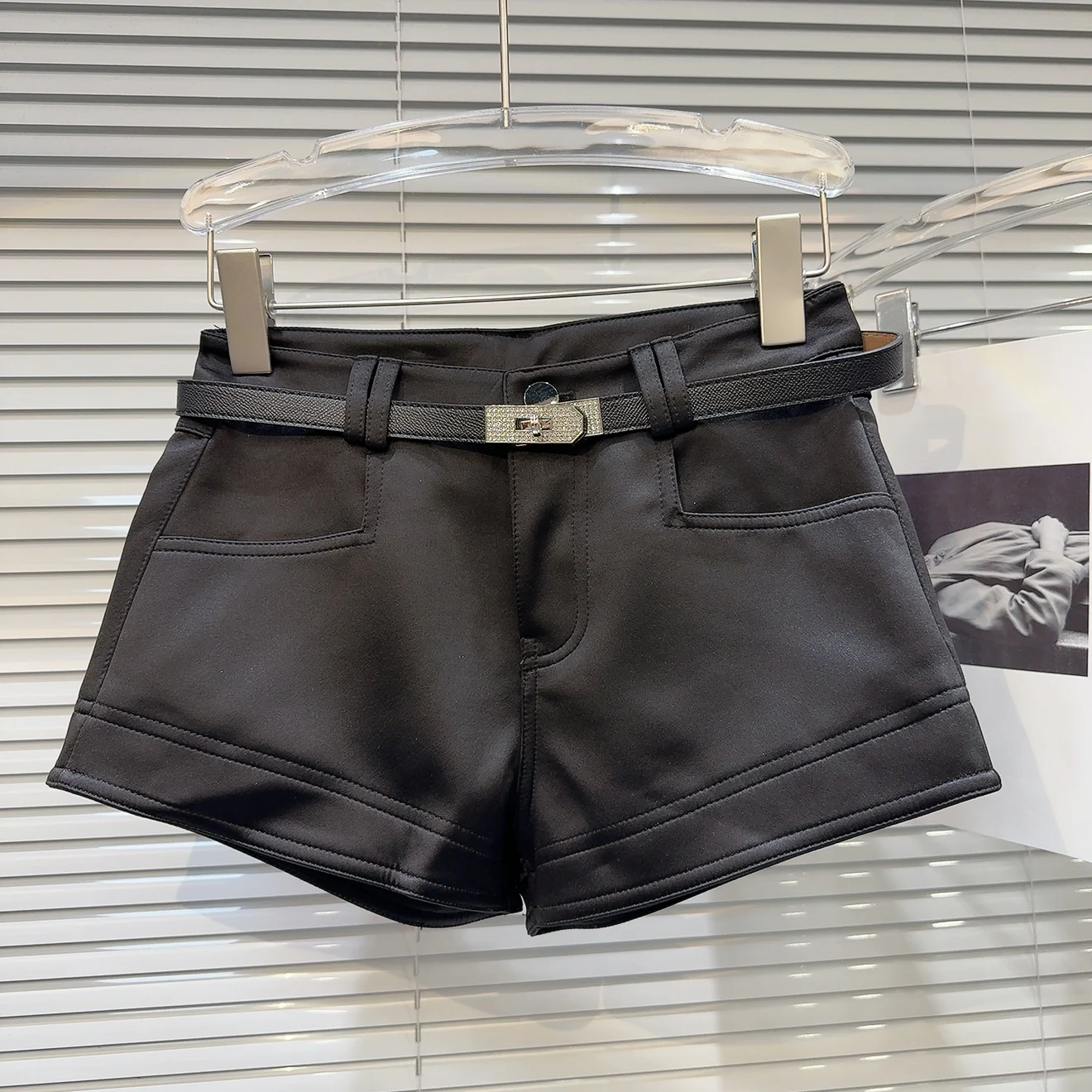 Pantalon à jambes droites tendance pour femmes, coupe cintrée, décontracté, avec ceinture fine, en soie et coton, longueur t-quarts