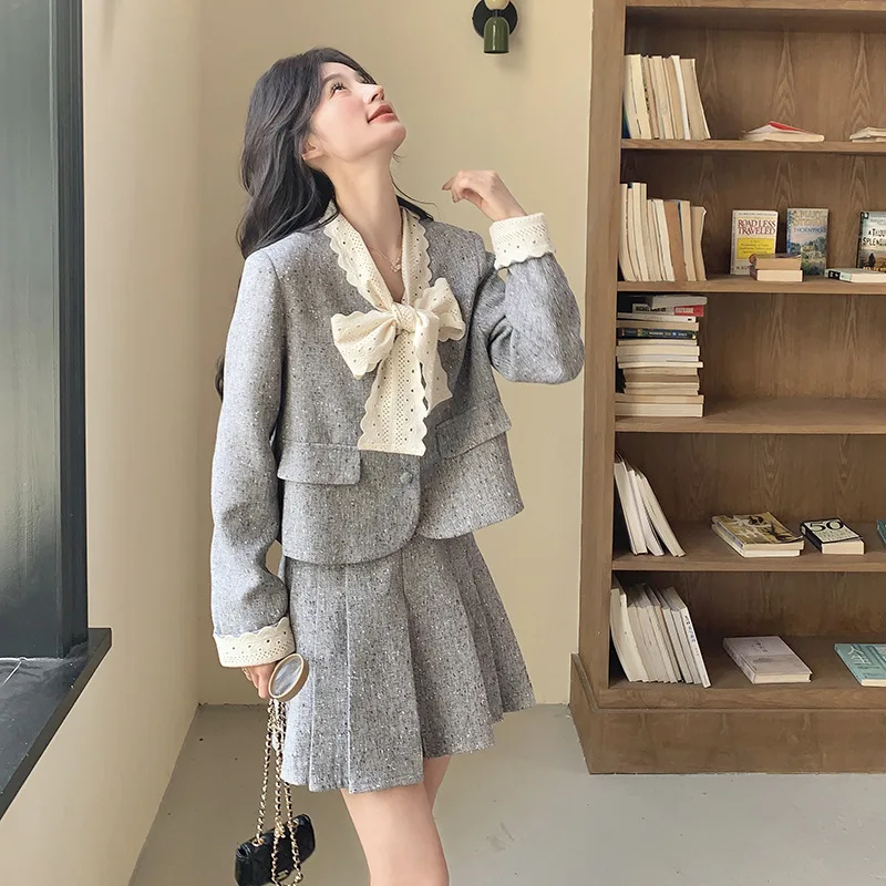 

Маленький ароматный стиль, уникальный дизайн, костюм на шнуровке с бантом, куртка + плиссированная короткая юбка, комплект из двух предметов, женский элегантный комплект высокого качества