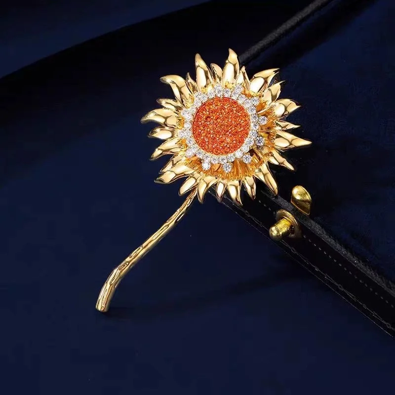 Light Luxury High-End Women's Zircon Design Simple Sunflower Brooch Fashionable And Versatile Niche Design Brooch