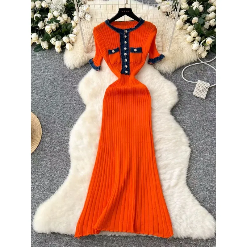

2025 French Small Fragrance Retro Round Neck Denim Stitching Short Sleeve Knit Dress Women's Metal Buckle Slim Base Dress