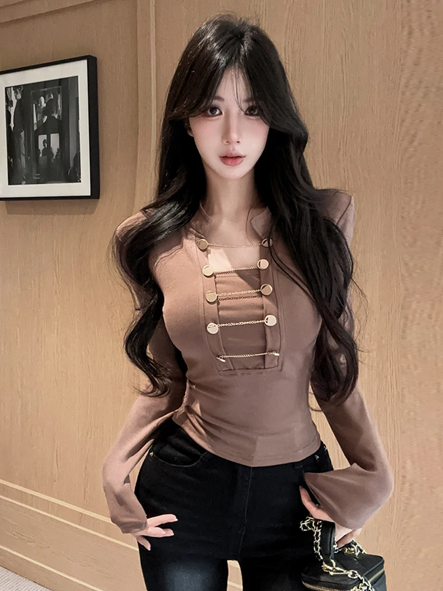 Retro Style Women's Long Sleeve Slim Fit Base Shirt Waist Cinching Double Button Decorative Chain Top Vintage Fashion T-Shirt