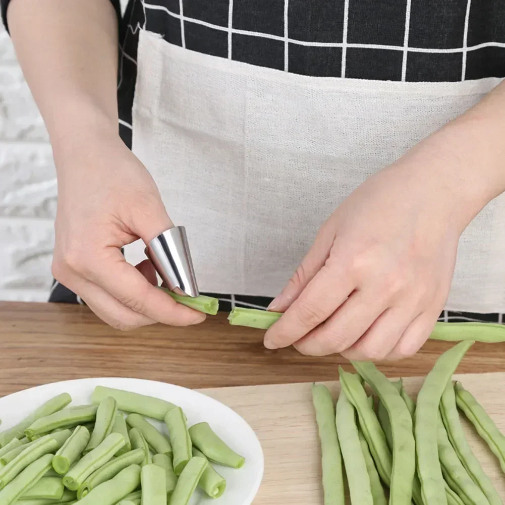 Lightweight Portable Finger Hand Protect Finger Guard Convenient High Quality Stainless Steel Cooking Utensils
