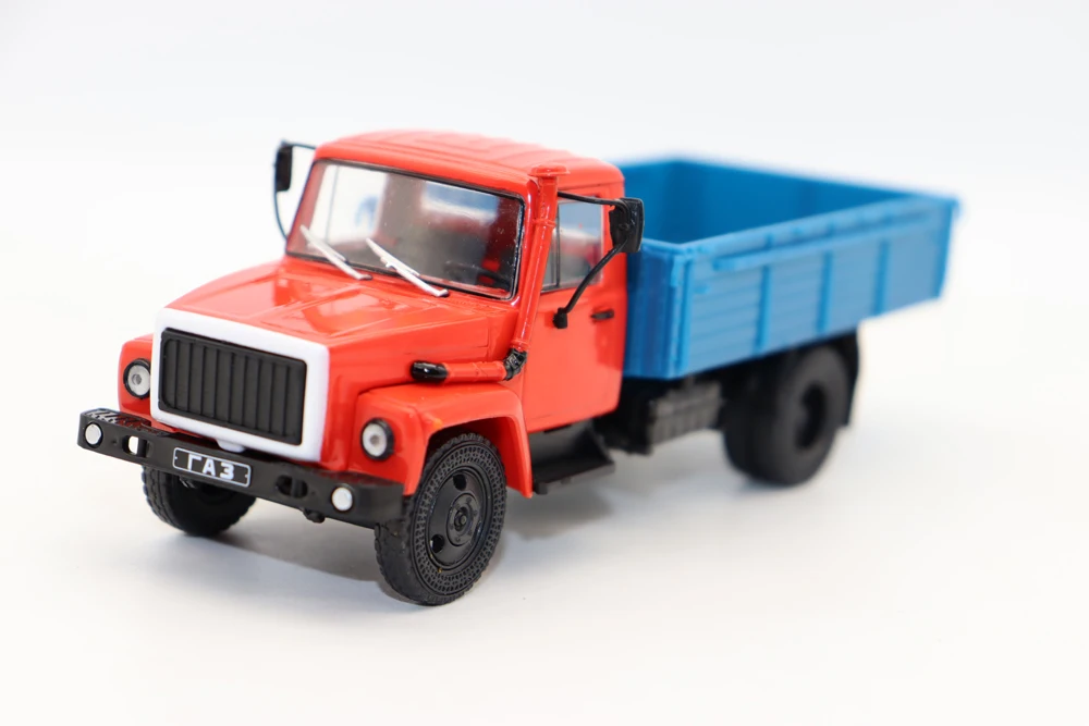 New 1/43 Scale GAZ 3309 Flatbed Truck USSR Vehicle By DeAGOSTINI Diecast Plastic Model For Collection