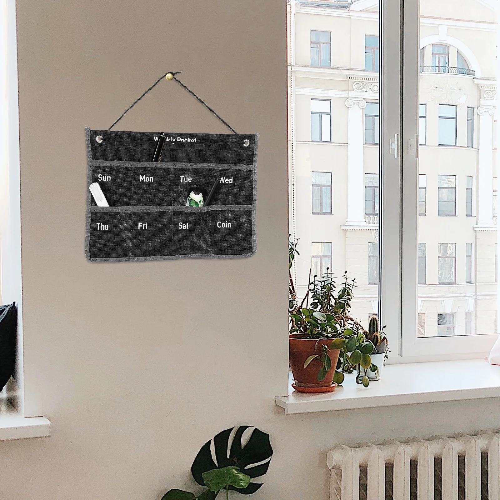 

Wall Hanging Pocket Weekly Storage Bag Non-woven White Wall Hanging Calendar Office Organizational
