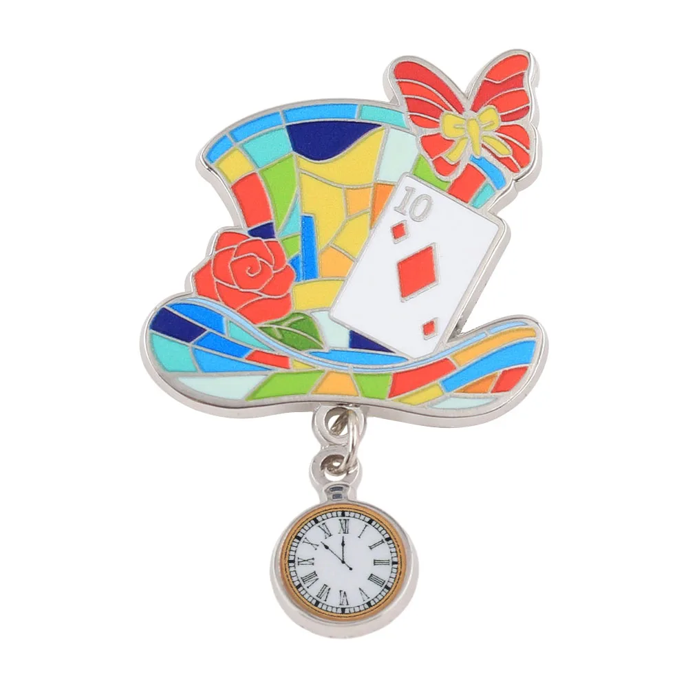 Bunte Pokerhut-Emaille-Pins, kreativer Zylinderhut mit hängender Taschenuhr, Broschen, Märchen-Abzeichen, Anstecknadel, Geschenk – Detail 1