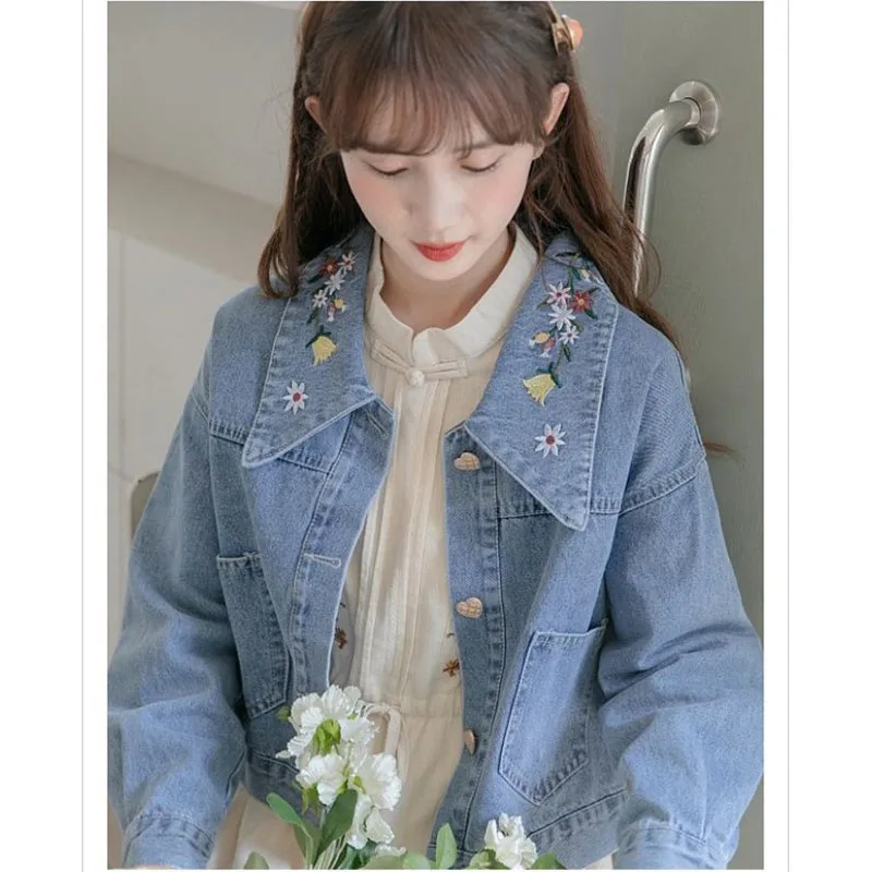 

2022 Autumn Women Short Denim Jakcet Retro All-match Embroidered Jeans Coat Student Casual Chic Top Female Denim Coats Outerwear