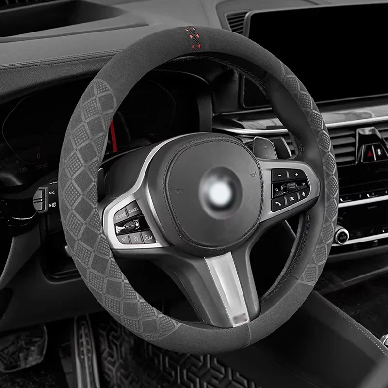 

Новый замшевый чехол на руль автомобиля с противоскользящим покрытием, влагопоглощающий, с замшевой ручкой, для всех сезонов.