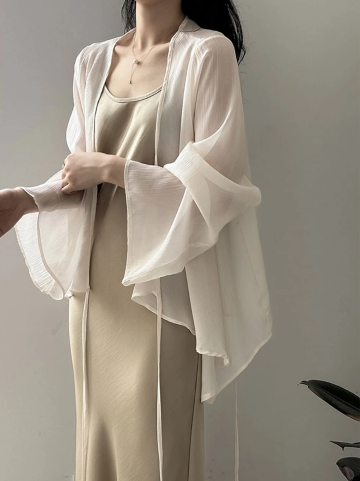 Sun Protection Shawl Cardigan Women's Thin Summer Sleeveless Long Dress Outer Cover up Transparent Clothing Fashionable Commu...