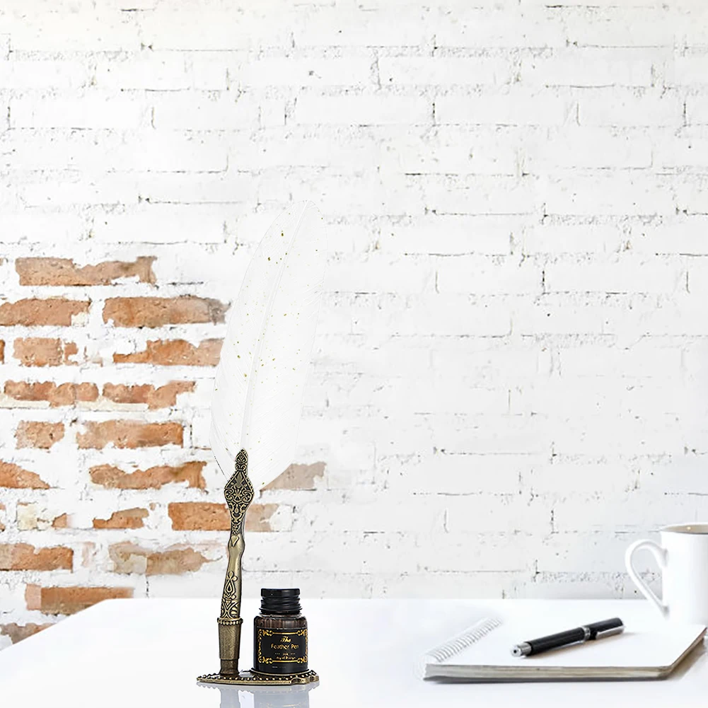 

1 Set Practical Classic Texture Practical Calligraphy Feather Dip Pen Quill Fountain Writing Portable Wedding Gifts