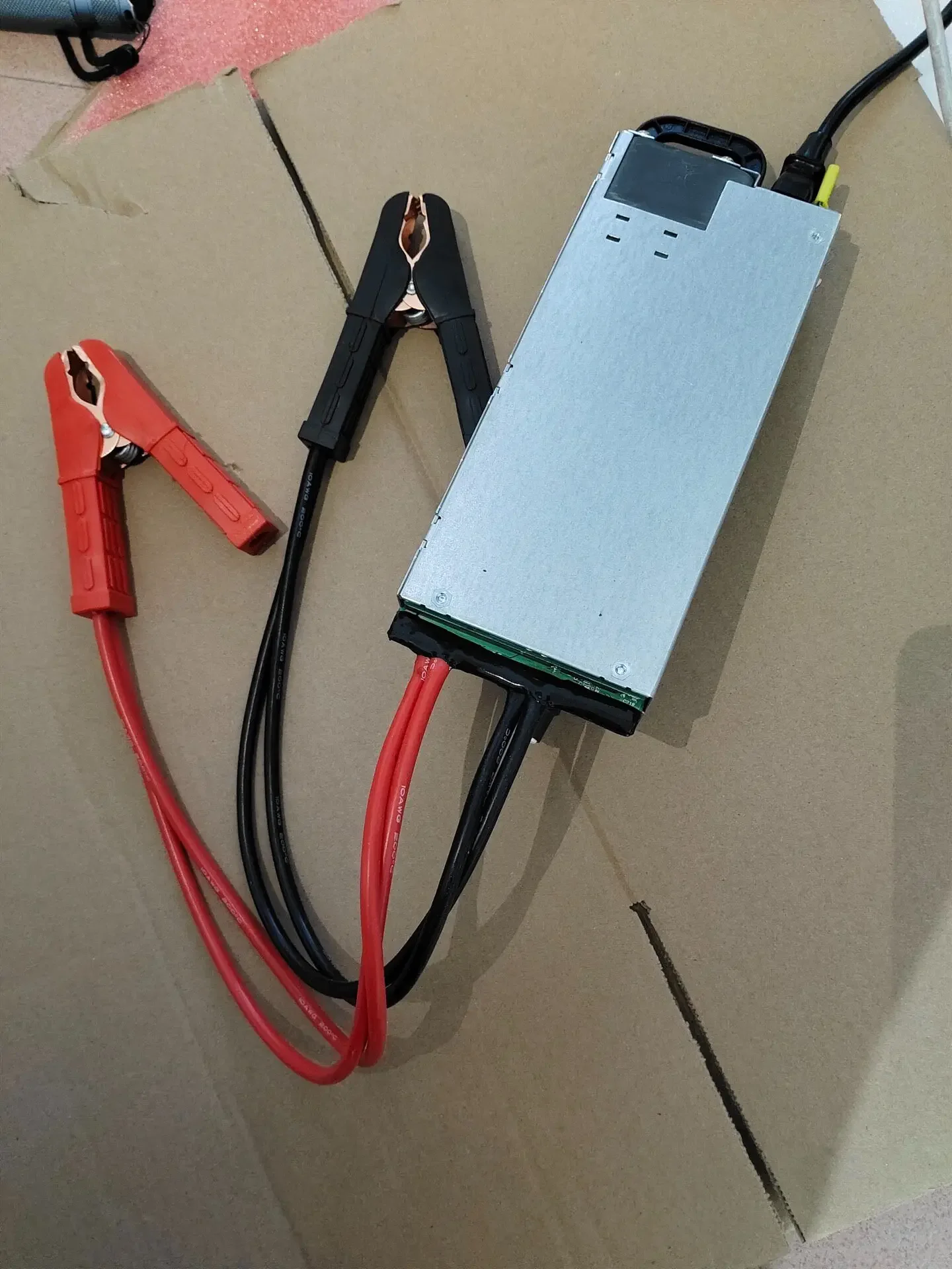 12.6V, 14.6V 100A automotive programming regulated power supply, 4 strings of iron phosphate charger, RV charger