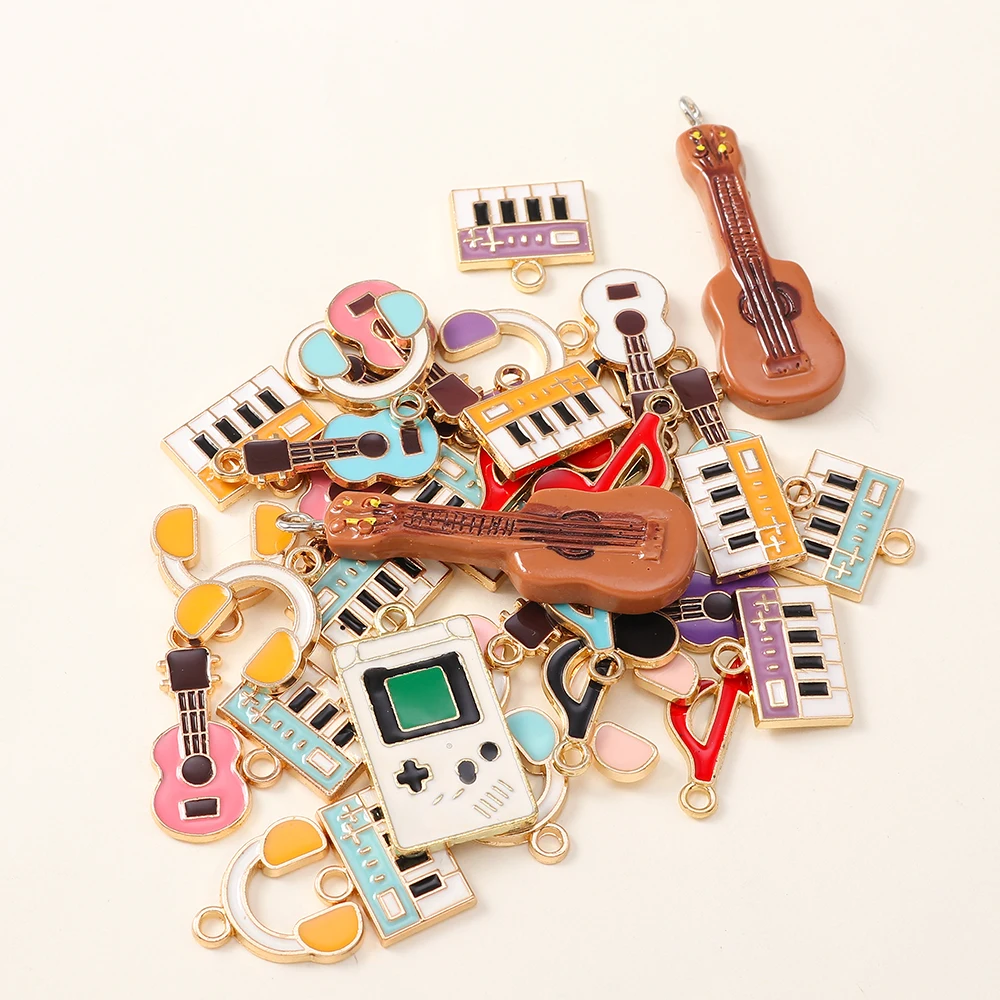 10 stücke Emaille Musik Notizen Charms Musical Klavier Kopfhörer Gitarre Anhänger Fit Ohrring Armband DIY Schmuck Machen Zubehör
