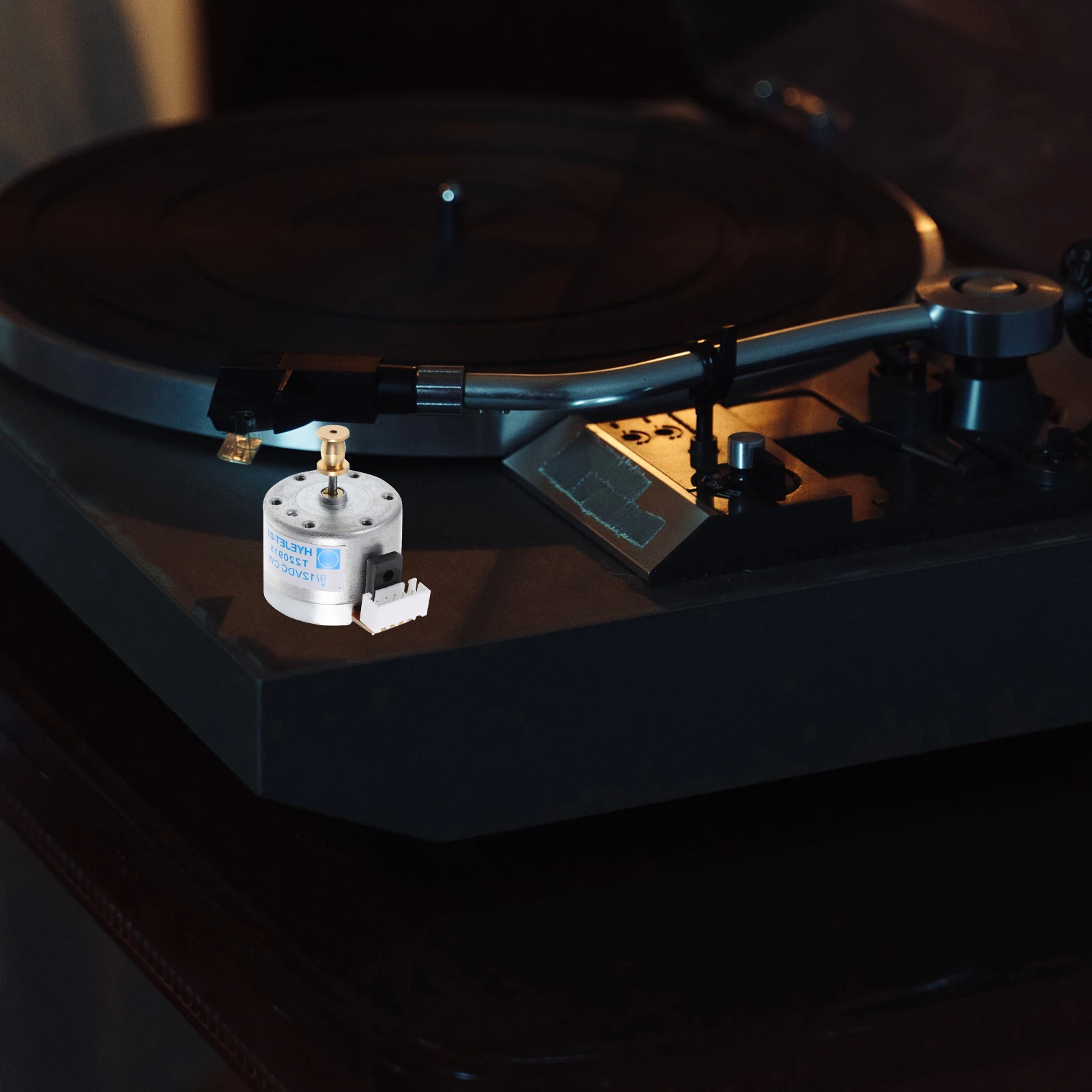 

Phonograph Motor for Record Phonograph Motor Player Accessories Silver Color Gramophone Hardware Vinyl Engine Replacement