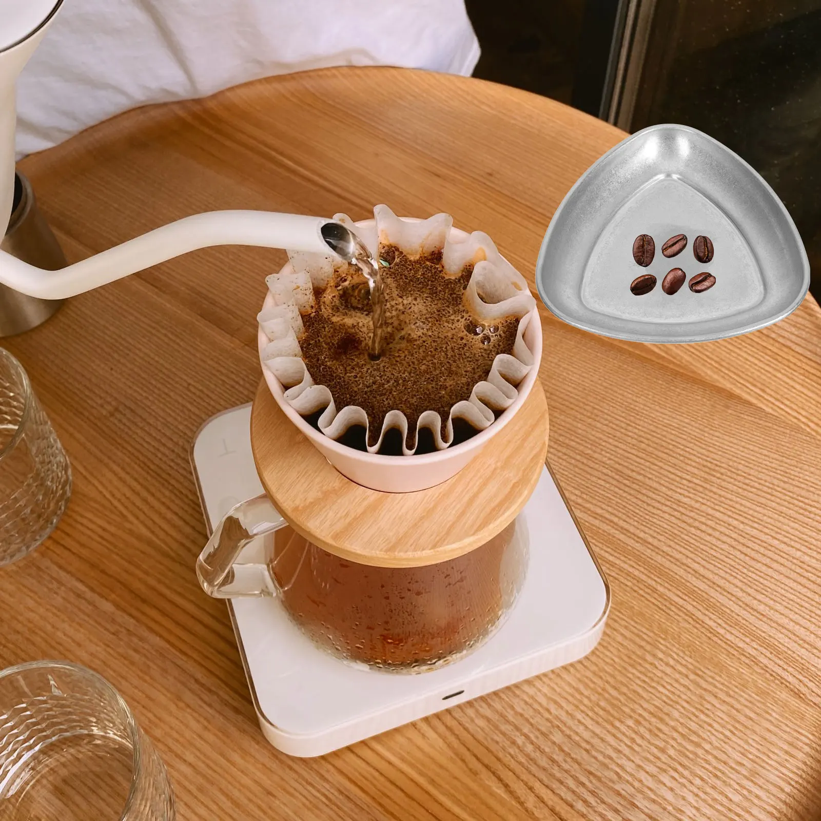 

Coffee Bean Display Tray Storage Plate Sample Pan Lightweight Flexible Slope Edge Stable Triangle Shape Cooling Pan
