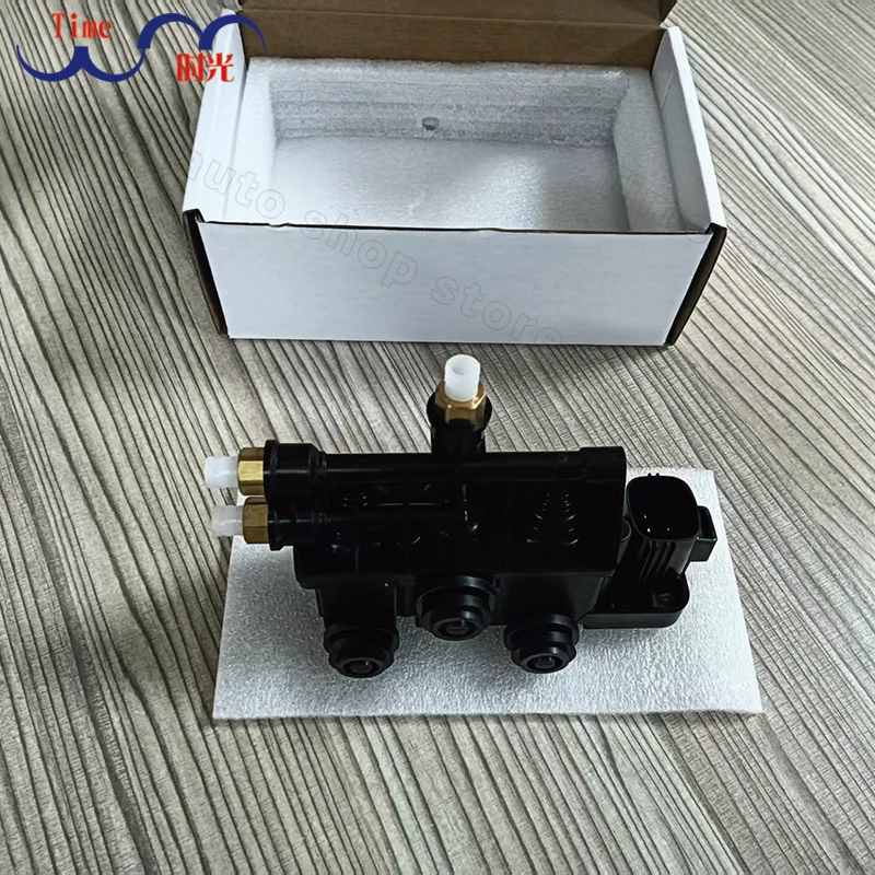 

Leveling valve For Range Rover L322 02-09 Discovery3/4 LR3 LR4 L319 05-16 RANGE ROVER SPORT L320 05-13 RVH500070 RVH000095