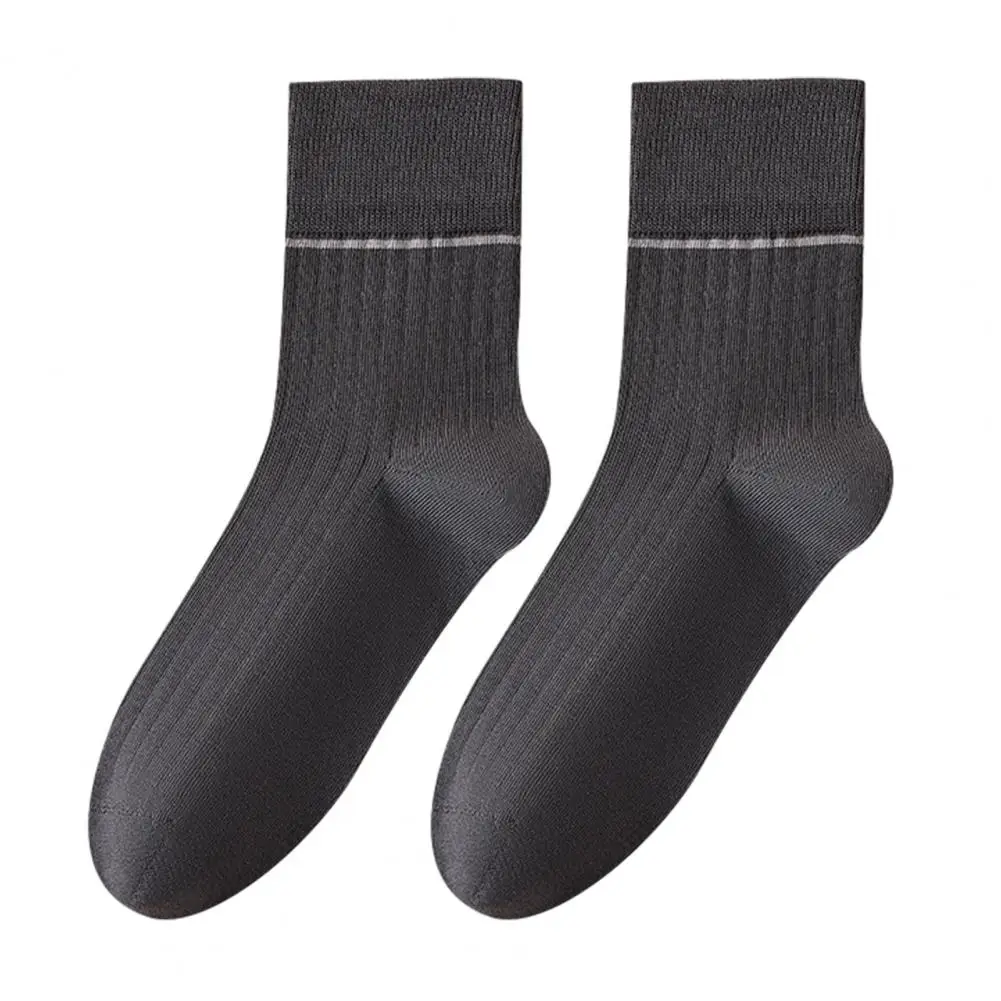 

Odor-resistant Men Socks Men Moisture Control Socks Men's Cotton Dress Socks Ribbed Crew with Antibiosis Odor-free