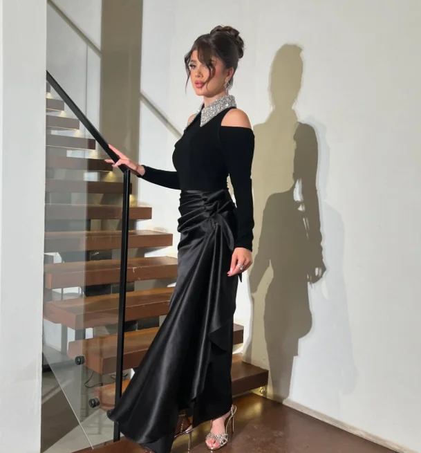 Vestido elegante de tres cuartos con cuentas negras y cuello alto personalizado de alta calidad para mujer para fiesta de boda