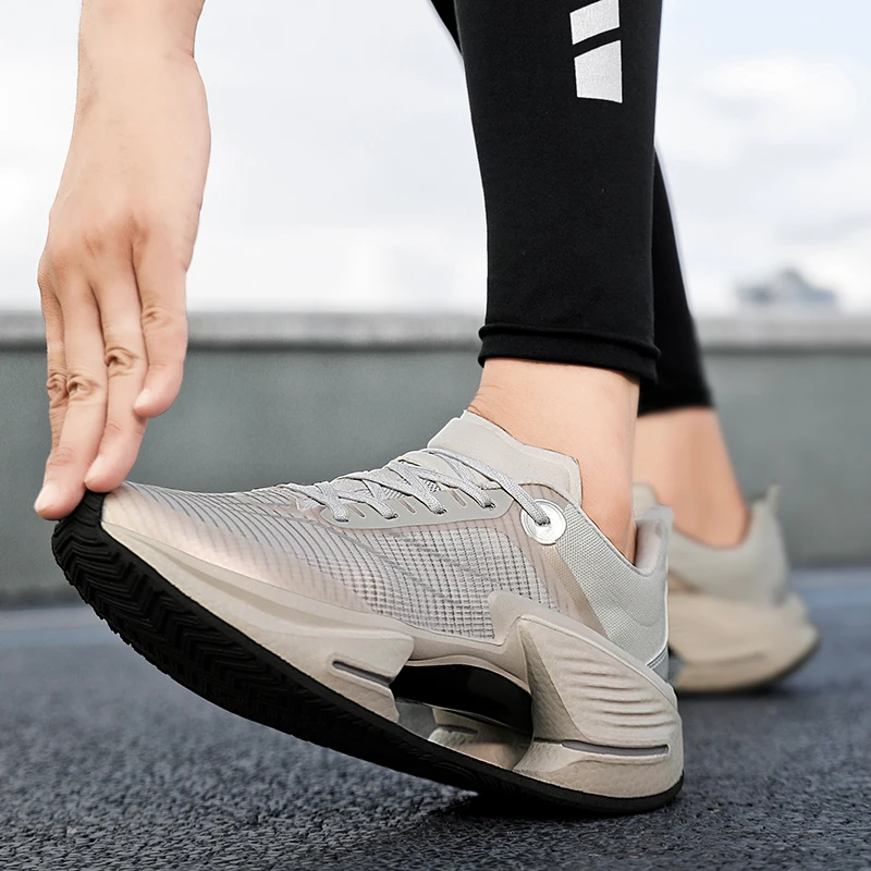 Men's trendy fashionable design all matching non-slip breathable comfortable running shoes unisex model