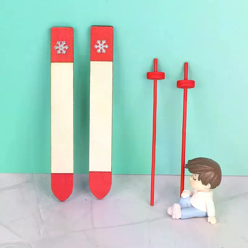 

1/12 Dollhouse Mini Wooden Sled Model Dollhouse Christmas Scene Decoration Dolls House Accessories Pretend Play Toys