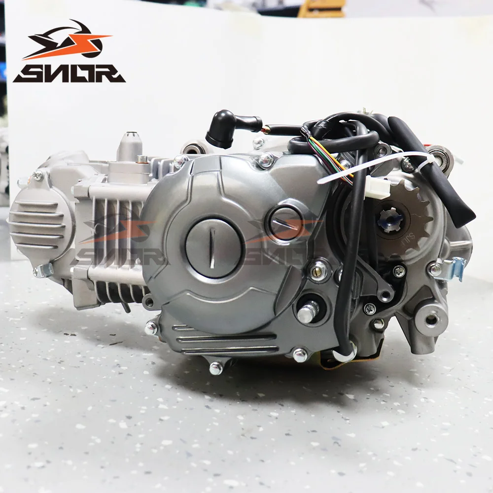 Wysokiej jakości silnik motocyklowy SNOR do silnika C8 110cc z elektrycznym rozrusznikiem, silnik wyścigowy poziomy z zakrzywioną belką.