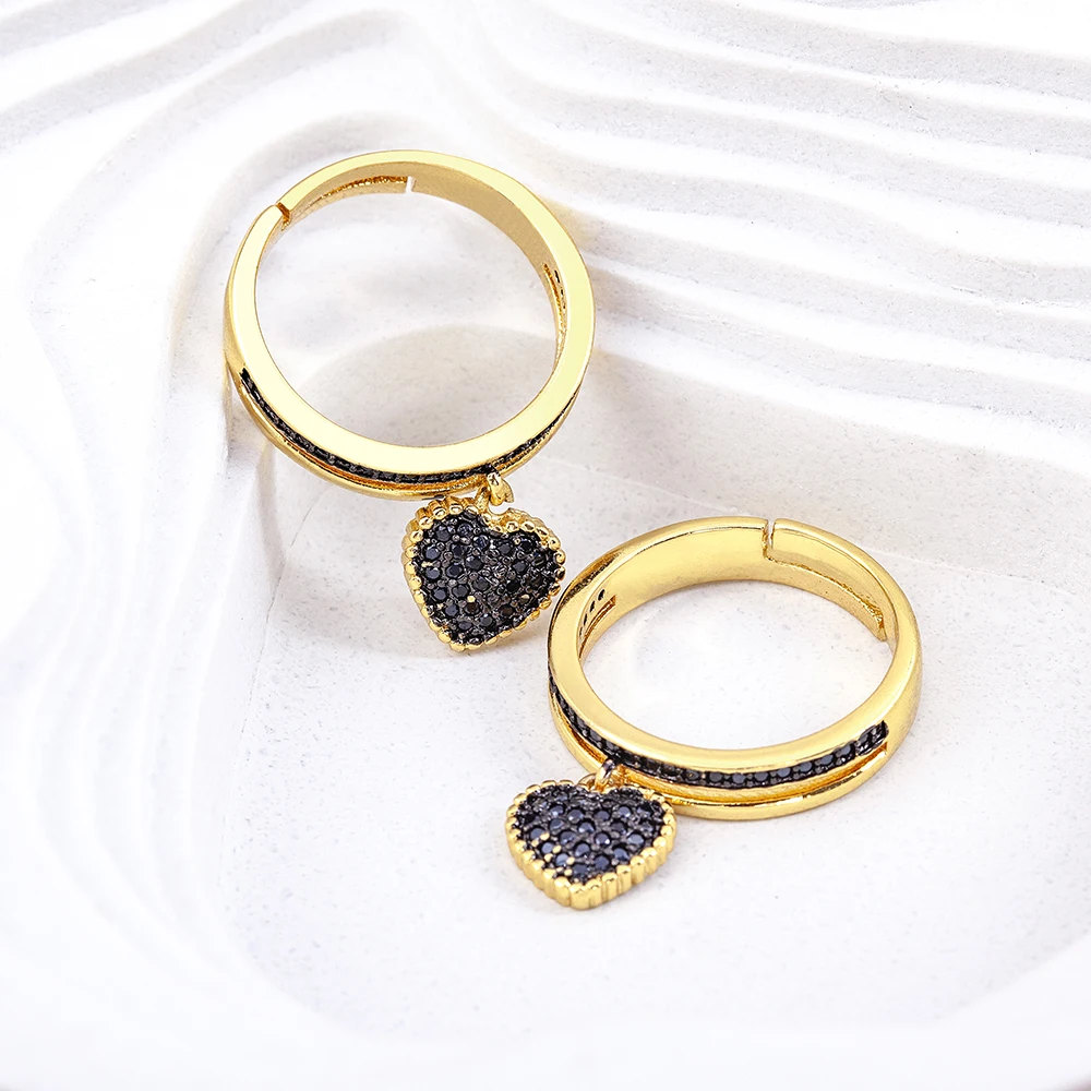 Women's Vintage Black Zircon Heart Charm Adjustable Ring