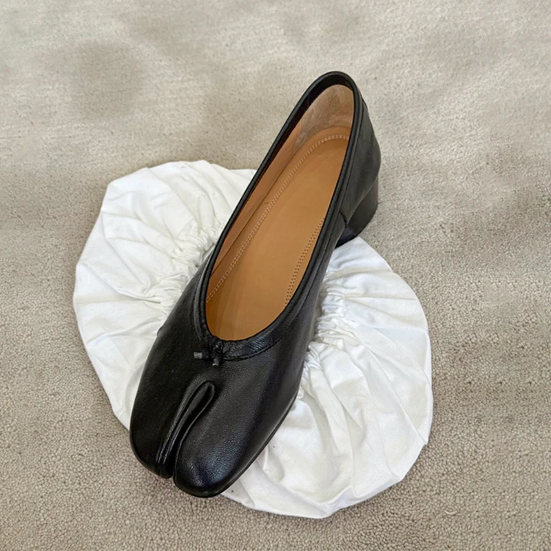 Roundtoe Midheel Shoes Womens Genuine Leather High Heels Sheepskin Pleated Tibi Splittoe Shoes Women Mary Jane Shoes Designer