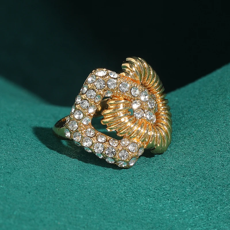 

Vintage Blue Square Rhinestone Rings Cross Gold Color Jewelry Luxury For Women Elegant 2026 New Arrivals Birthday Gift 2 Colors