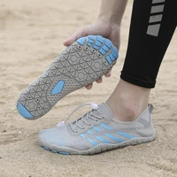 Chaussures aquatiques pour hommes, chaussures de plage à séchage rapide, baskets respirantes, chaussures aquatiques pieds nus, chaussures de sport pour la natation pour femmes 3