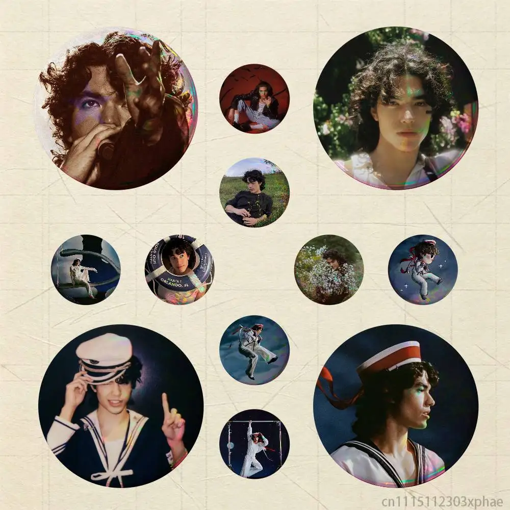 C-Conan G-Gray Wishbone Badges 25 32 44 58 75 mm Round Customizable Wholesale Fan goods Self-made fan freebies