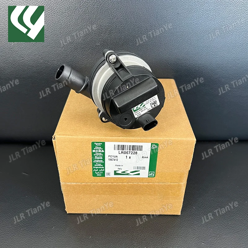 C2D37701 LR 067228   LR LR 095160   Pompa acqua ausiliaria J9C5560 per Land Rover Range Rover Discovery Sport per Jaguar