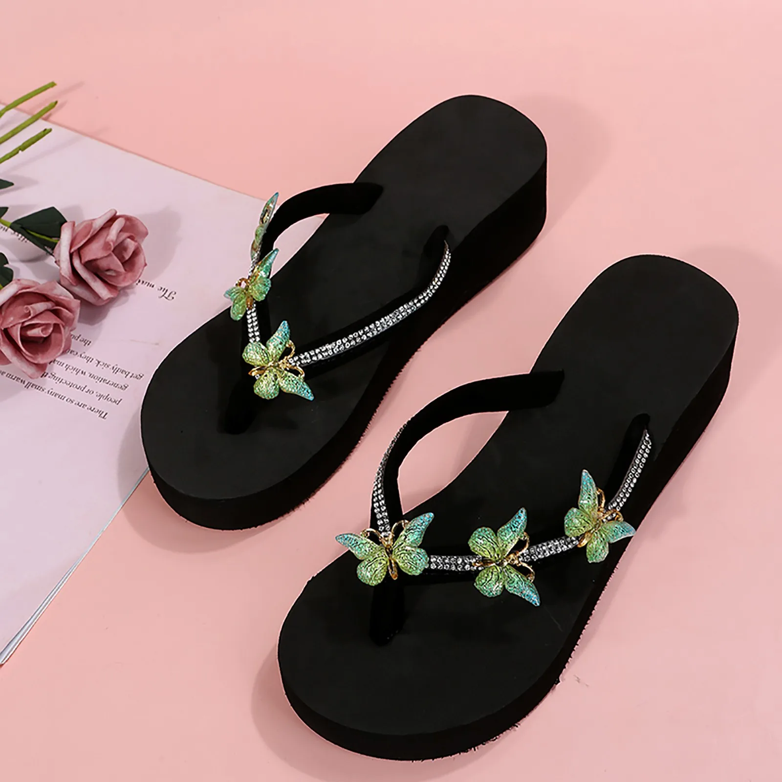 Sparkly Rhinestone Butterfly  Flat Casual Flip Flops Fashion Indoor And Outdoor Anti-slip Women Sandals Solid Color Wedge Shoes