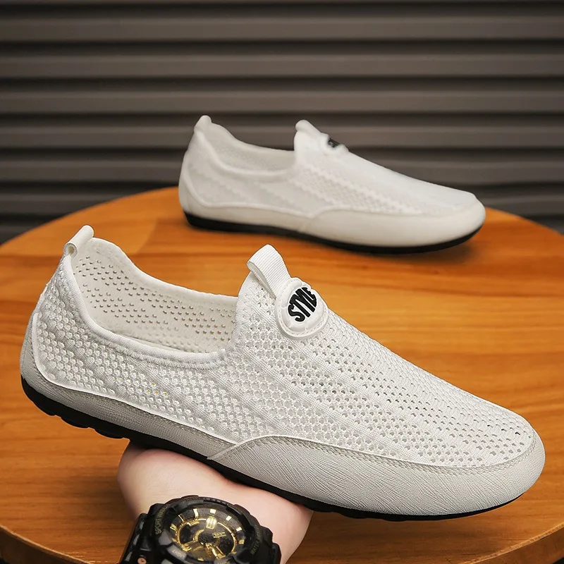 

2024 Summer Fashion Men Sneakers All-match Casual Shoes Outdoor Breathable Loafers Mesh Surface Soft Bottom Casual Loafers