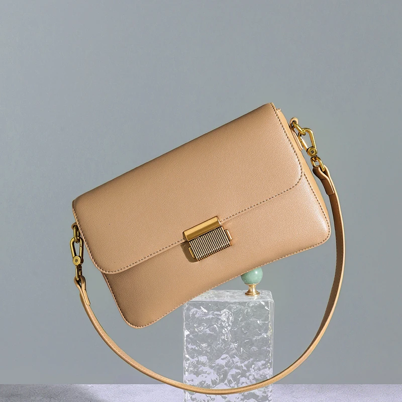 

Women's Cowhide Genuine Leather Shoulder Bag Luxury Designer Handbag Ladies Fashion Versatile Underarm Crossbody Bags for Female