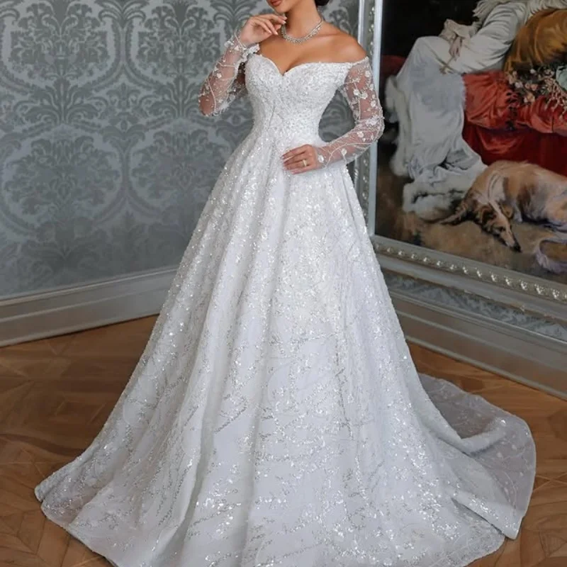 

Customized Shiny white Ball Gown Royal Wedding Dresses Lace applique Long tail Made Robe De