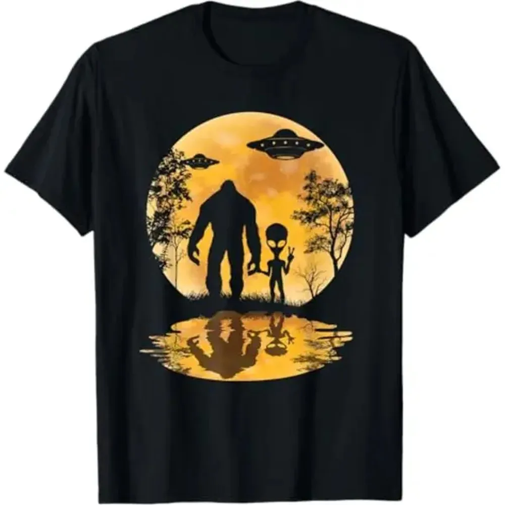 [100% Cotton] [100% Cotton] Alien Bigfoot Moon Sasquatch UFO Extraterrestrial Men Women T-Shirt T-Shirt For Men And Women