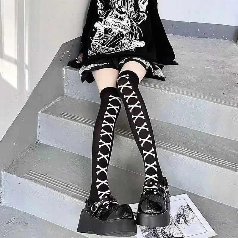 Sous-culture classique Lolita noir Goth mignon bas Halloween filles gothique Punk rétro toile d'araignée crâne chauve-souris cuisse haute chaussettes longues