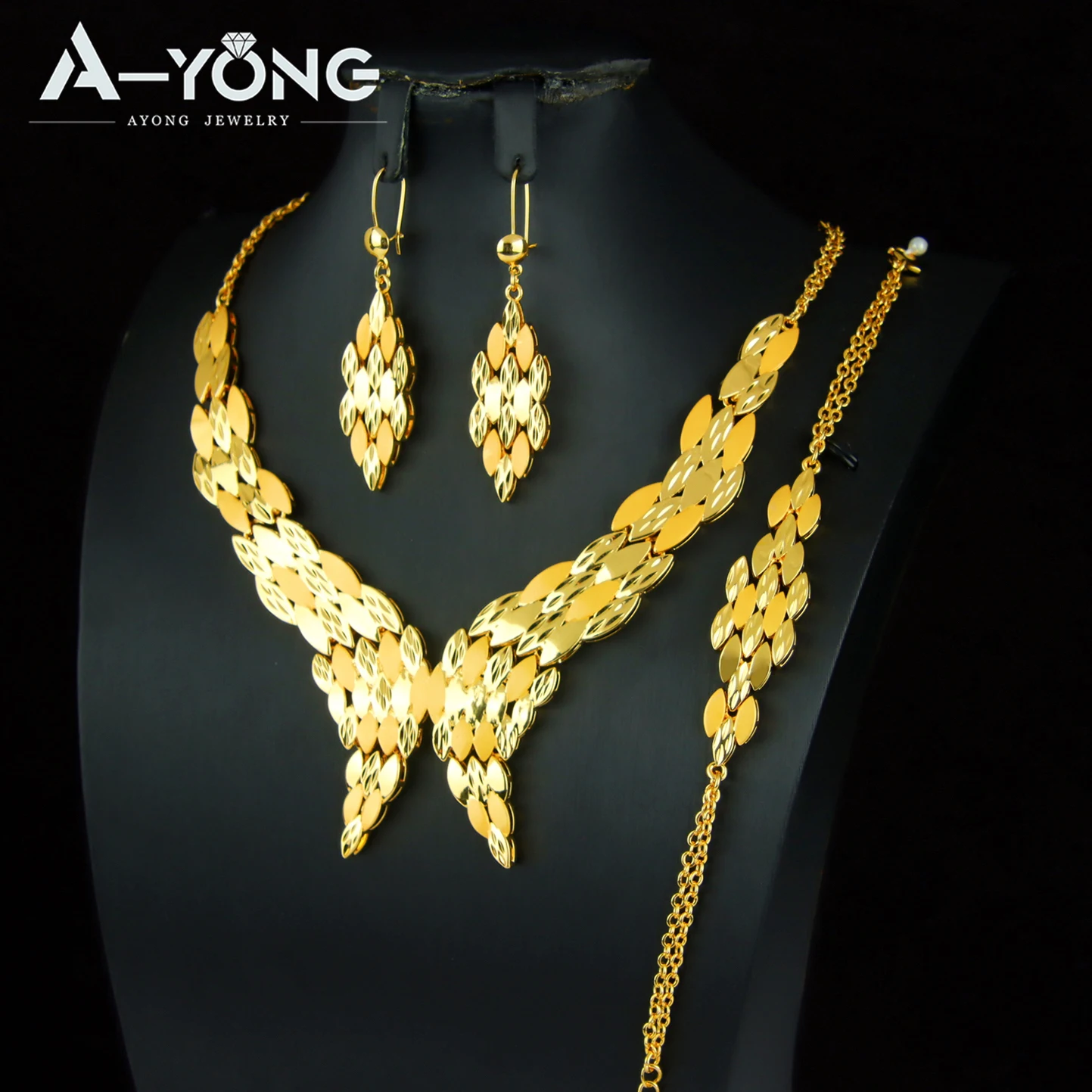 Dubai Hochzeit Gold Schmuck Set 24k vergoldet Nigeria Braut Halskette Armband Ohrringe Arabisch Frauen Prom Party Schmuck – Detail 4
