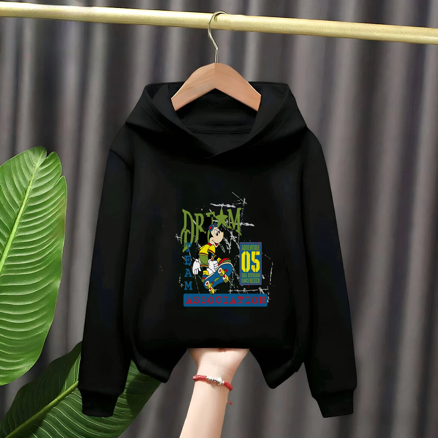 

Disney Mickey Mouse Kids Hoodie Sweater-Autumn/Winter Style-Warm and Comfortable - Fashionable - Multi-color Children's Clothing