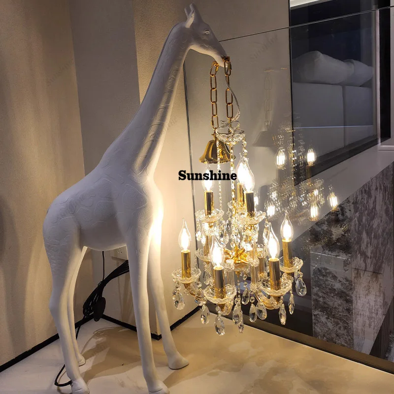 

Giraffe floor lamp creative FRP modern simple light luxury high-end decoration large Internet celebrity sculpture ornament